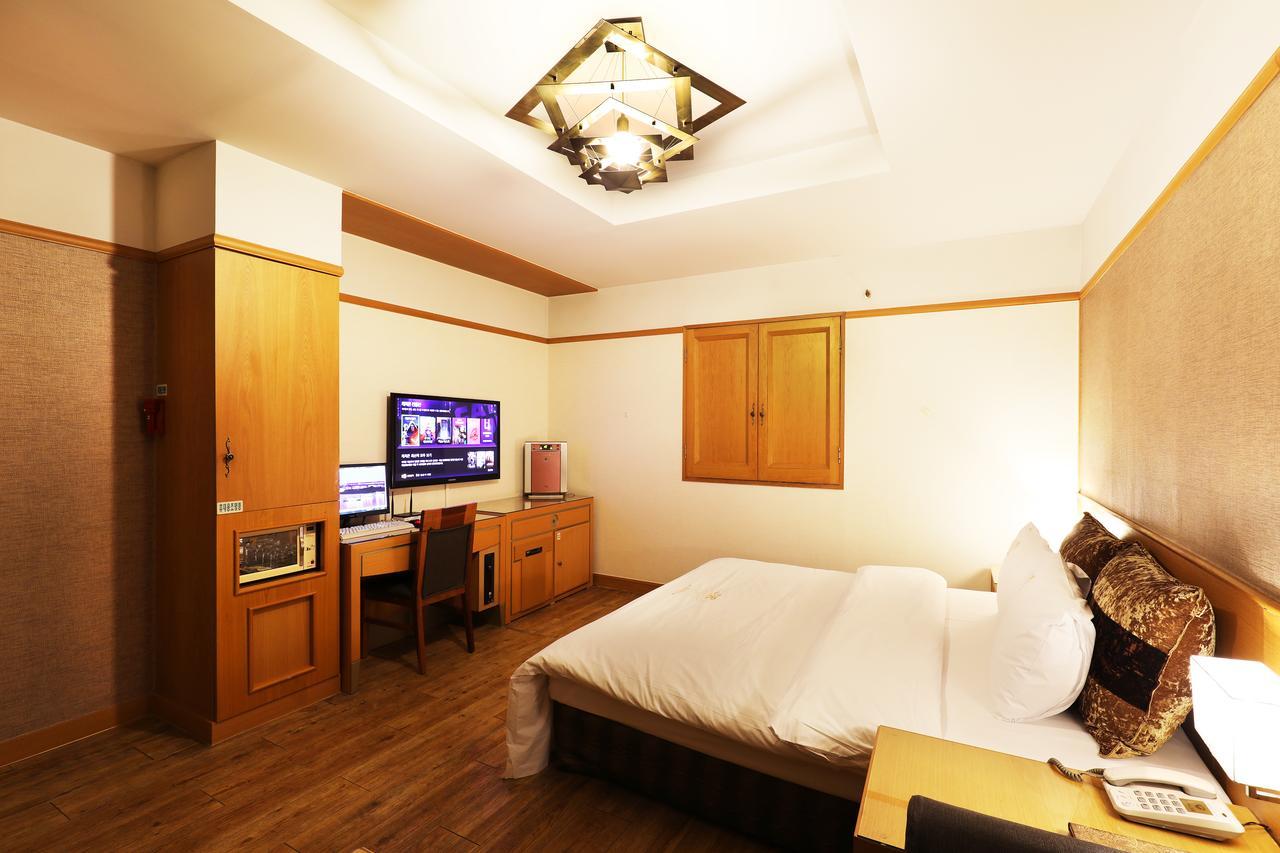 Bucheon Sr Hotel Extérieur photo